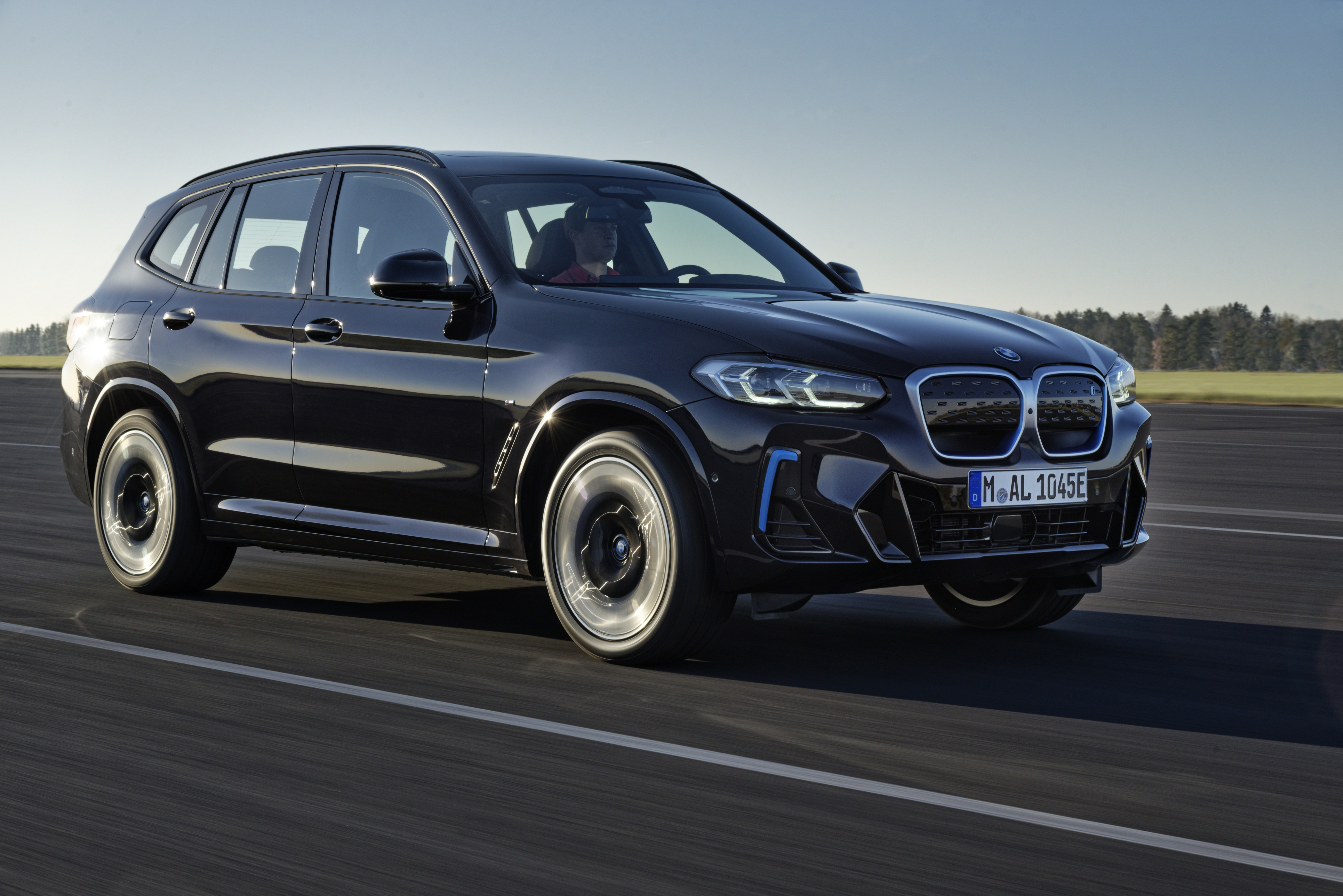 Superlease BMW iX3 leasen 2