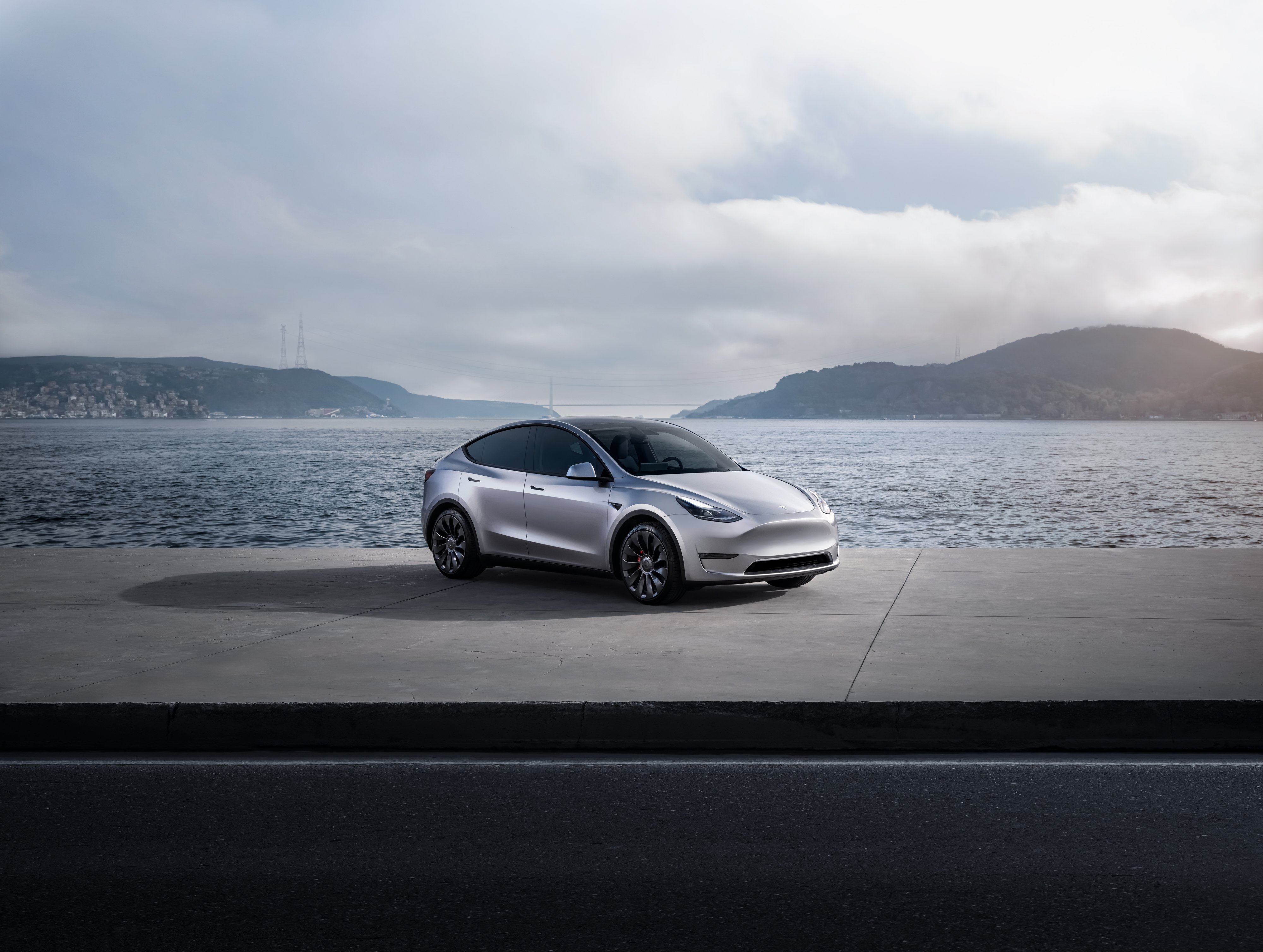 Superlease Tesla Model Y lease 1