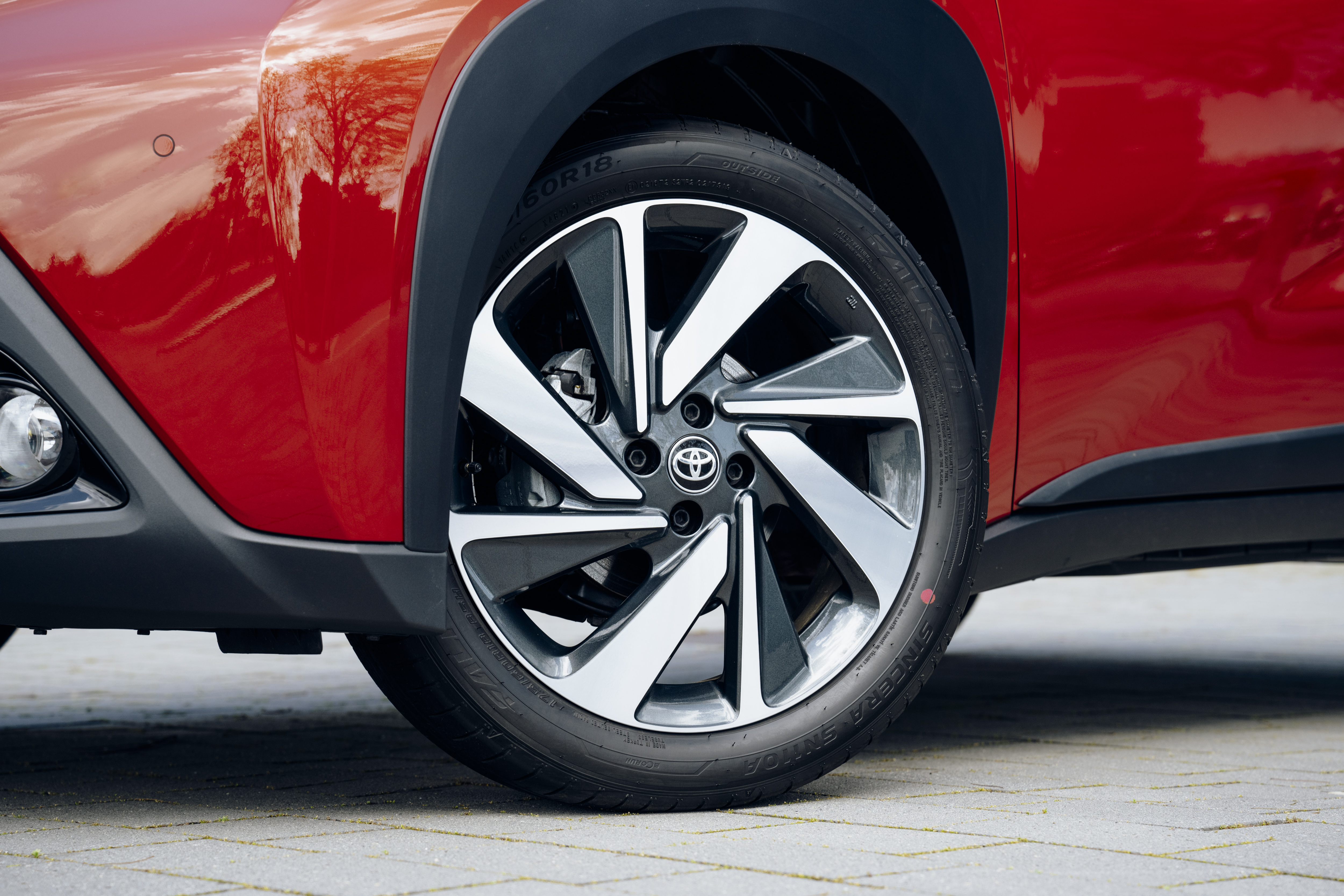 Superlease Toyota Aygo X lease 3