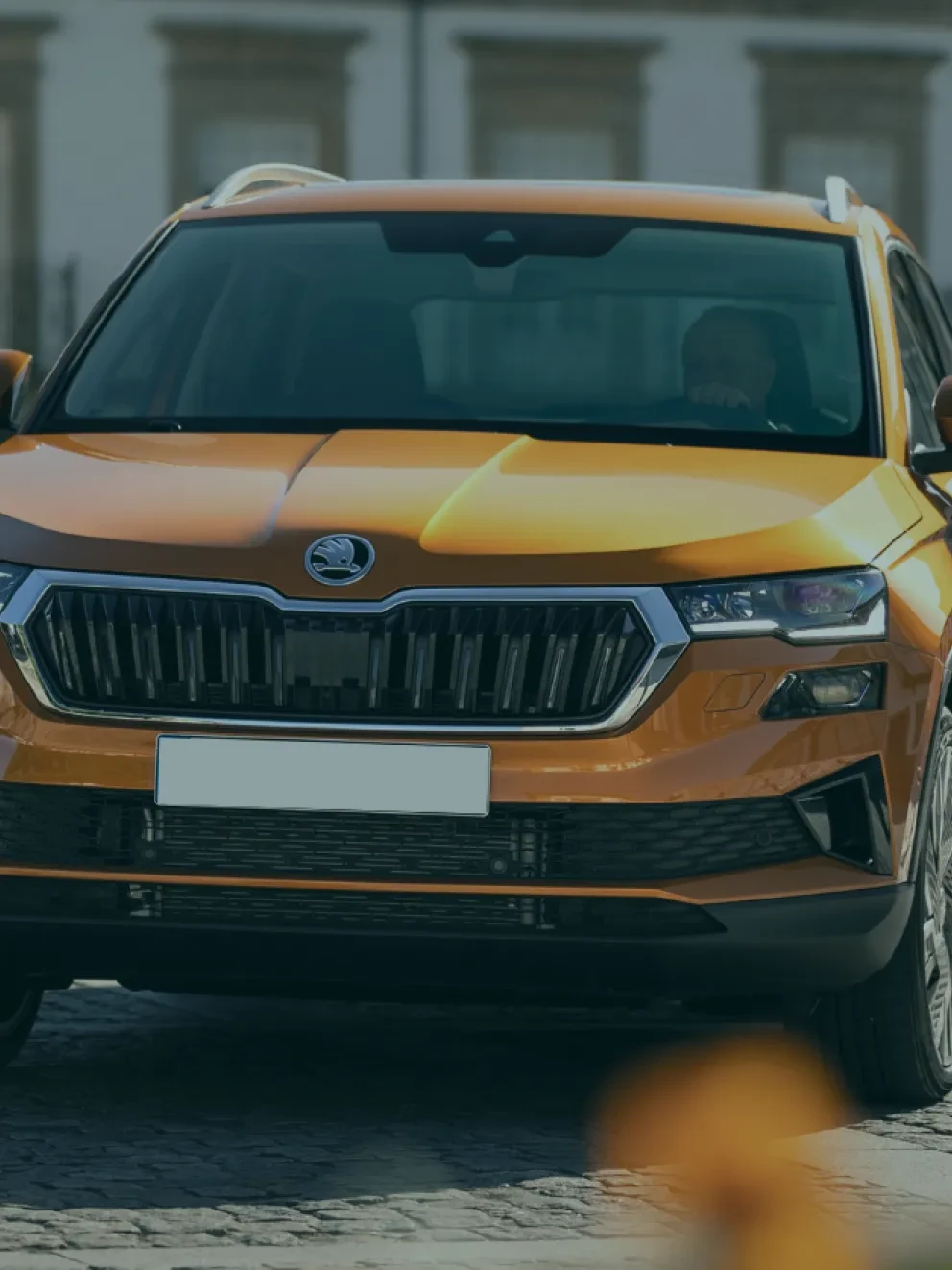 Superlease Skoda Karoq lease hero.png