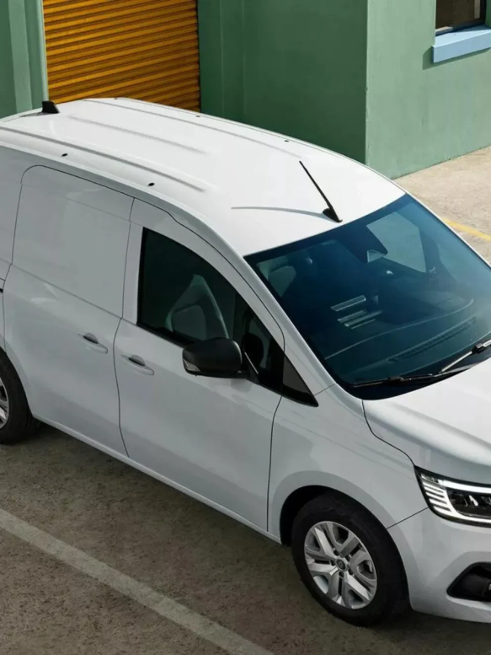 Superlease Renault e-Kangoo Leasen