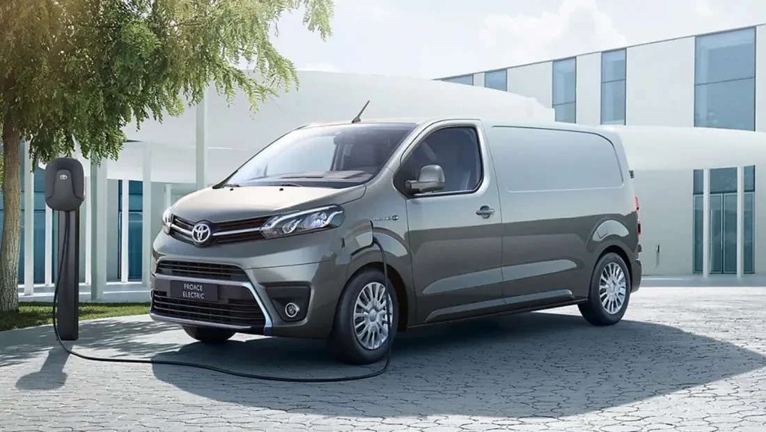 Superlease Toyota ProAce ev Leasen